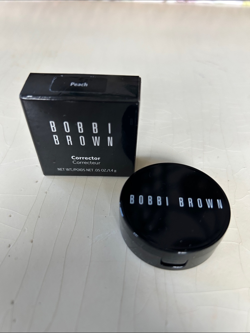 New Bobbi Brown Corrector Peach 0.05 OZ